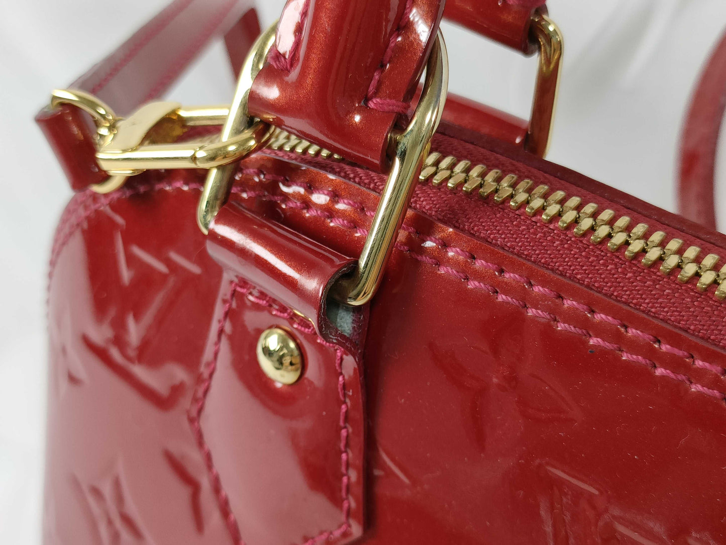 LOUIS VUITTON RFID Verified AA1104 Vernis LOUIS VUITTON Alma BB Handbag