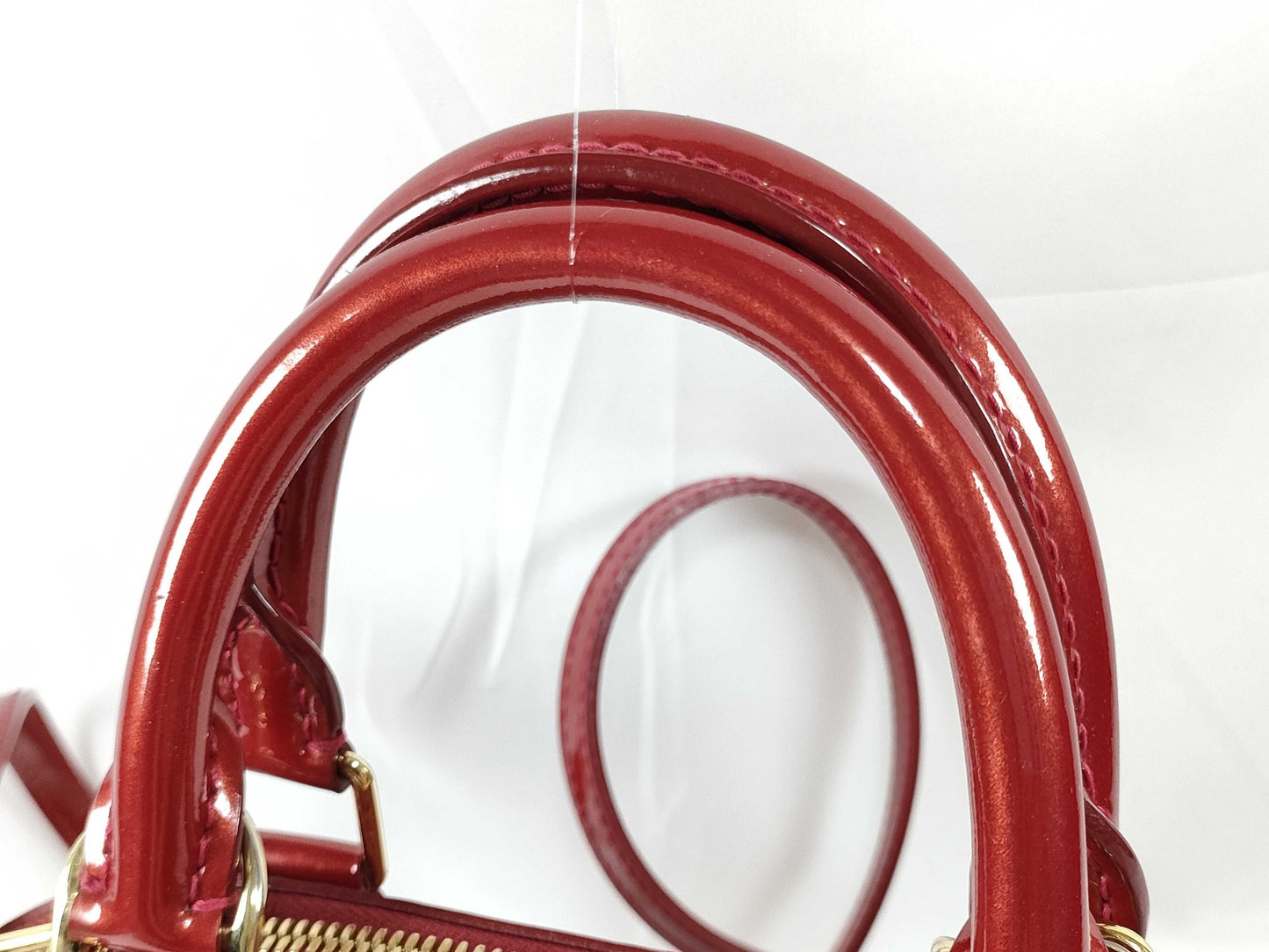 LOUIS VUITTON RFID Verified AA1104 Vernis LOUIS VUITTON Alma BB Handbag