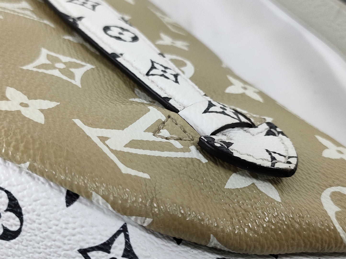 LOUIS VUITTON LOUIS VUITTON Bum Bag Waist Bag