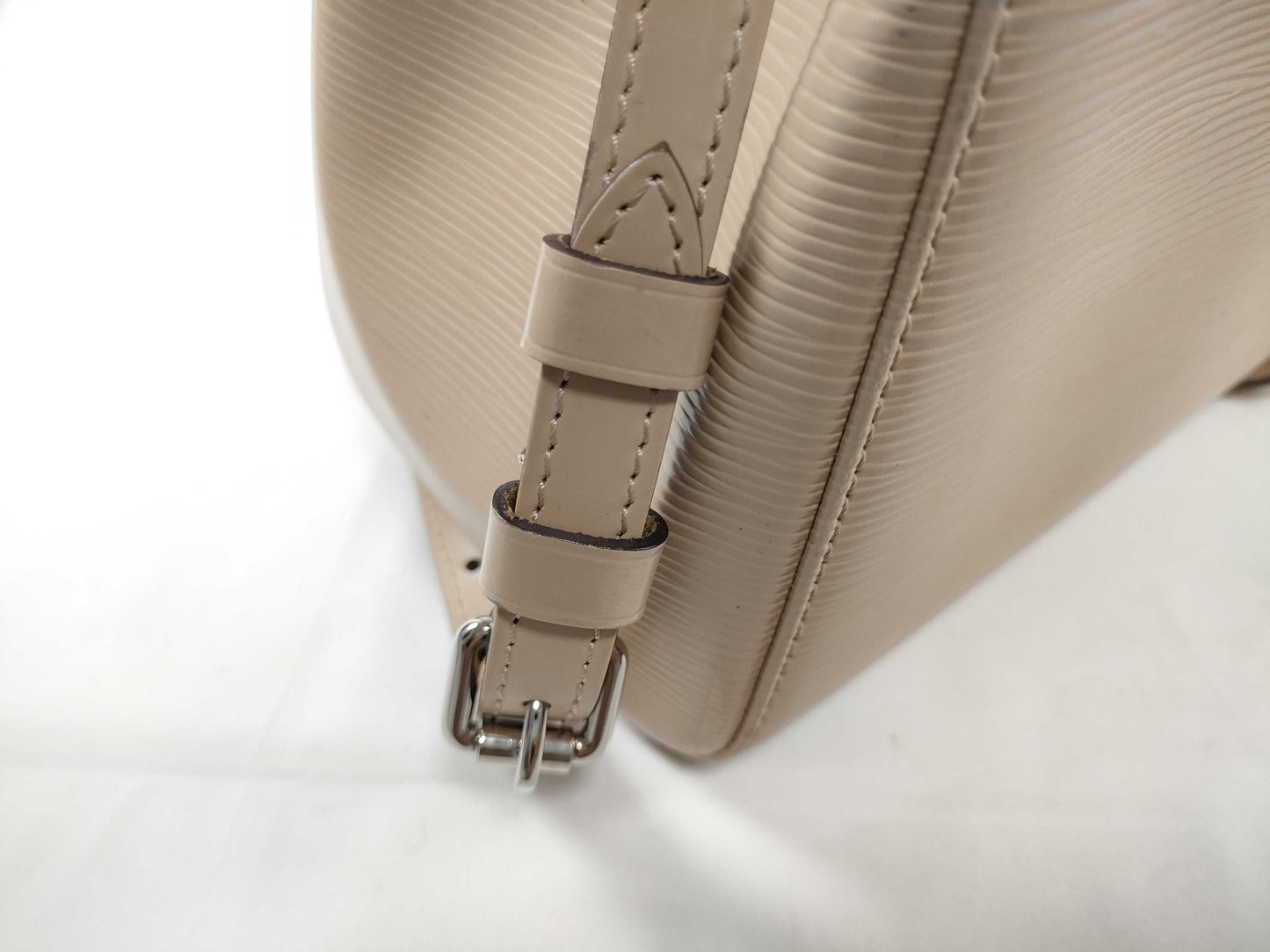 LOUIS VUITTON RFID Unverifiable AA 2174 Epi Louis Vuitton Blair MM Handbag