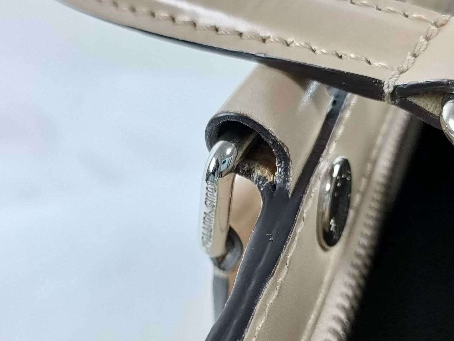 LOUIS VUITTON RFID Unverifiable AA 2174 Epi Louis Vuitton Blair MM Handbag