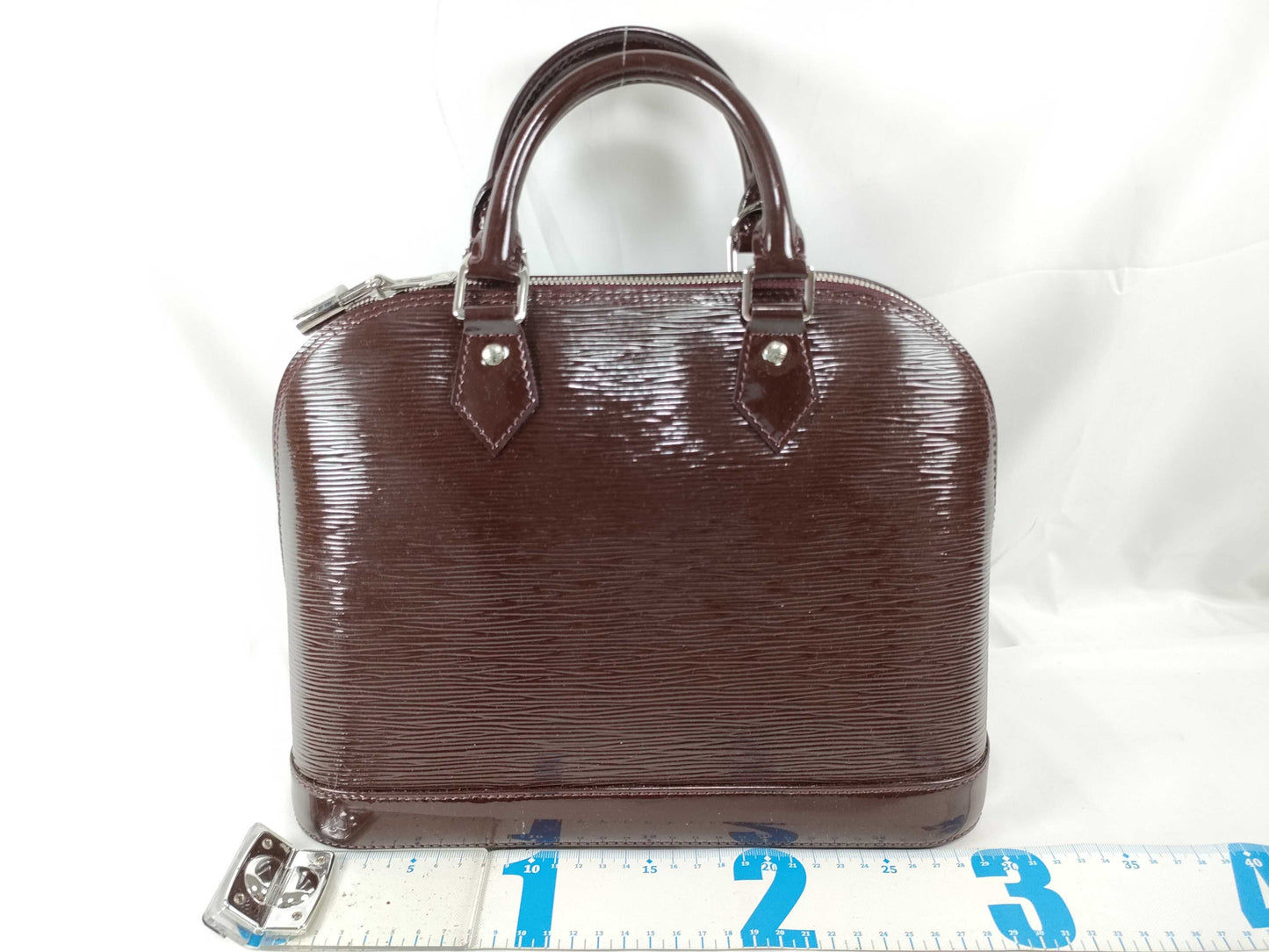 LOUIS VUITTON RFID Unverifiable FL 2142 Epi Louis Vuitton Alma Handbag