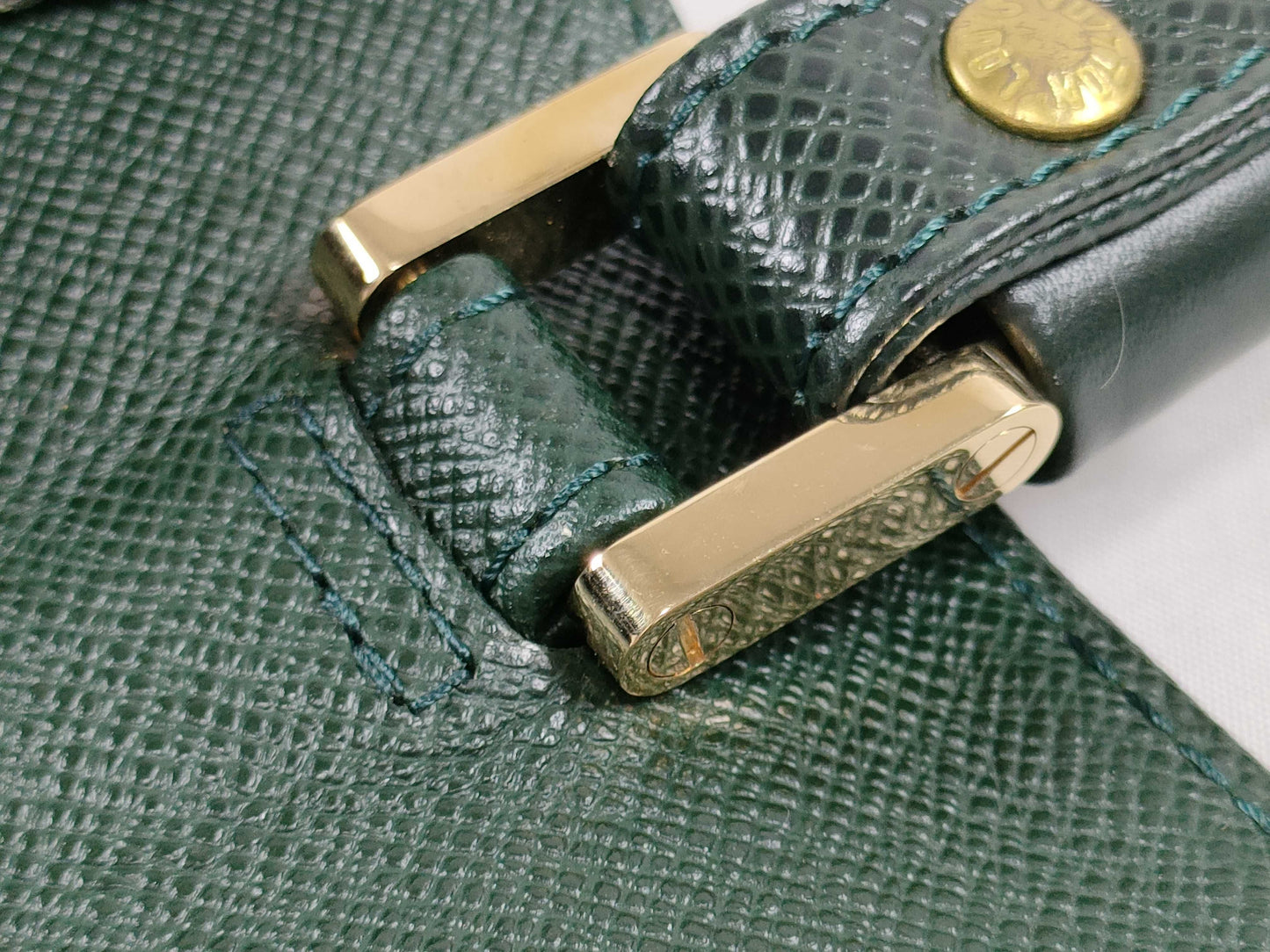 LOUIS VUITTON RFID Unverified CA 0061 Taiga LOUIS VUITTON Selenga Second Bag