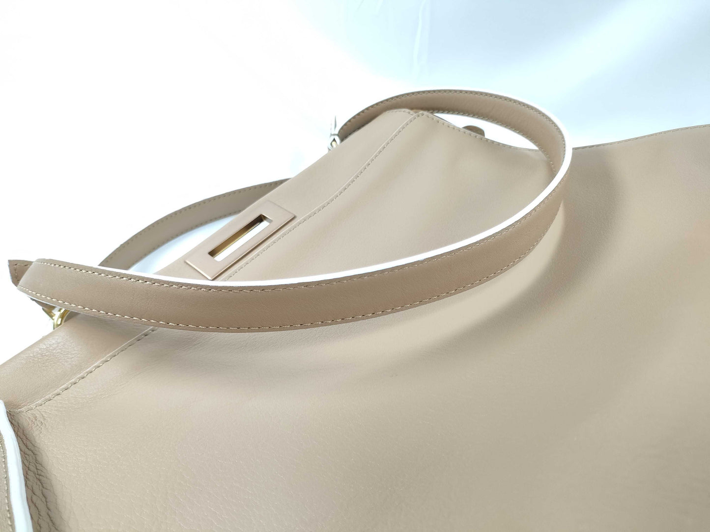 FENDI FENDI Peekaboo Large Handbag