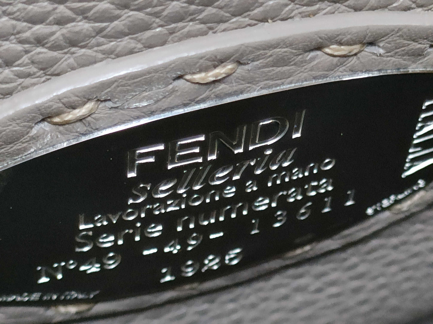 FENDI FENDI Peekaboo Selleria Handbag