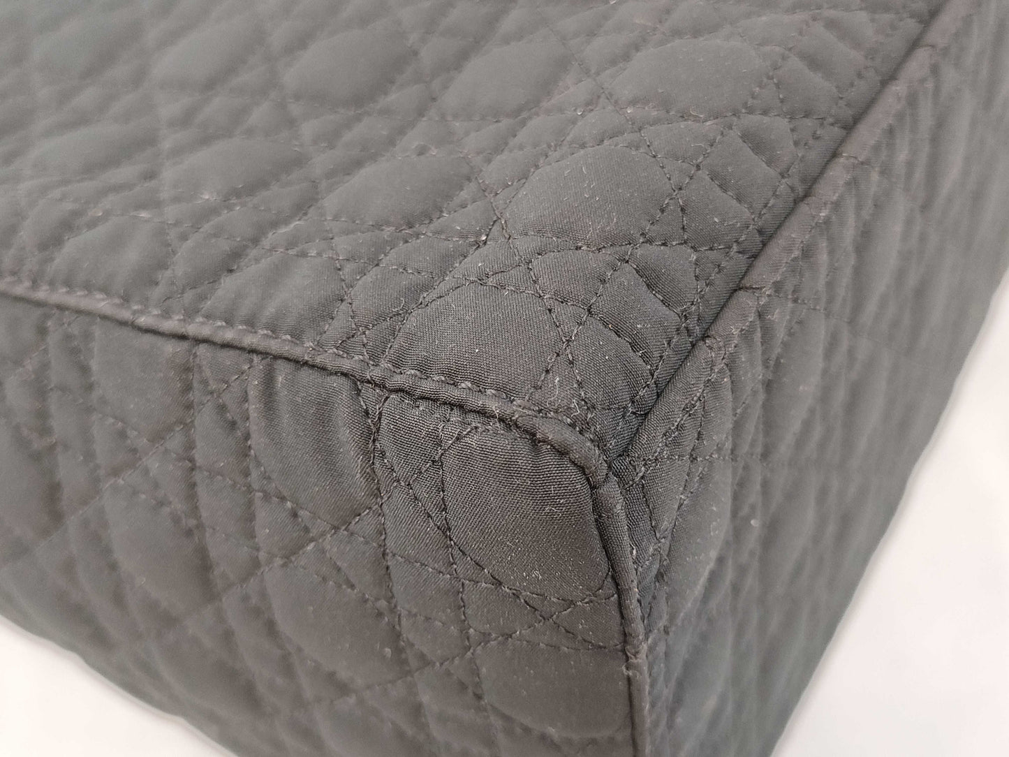 Dior Christian Dior Lady Dior Midi Handbag