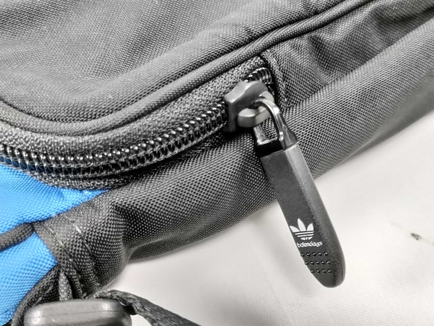 BALENCIAGA BALENCIAGA Shoulder Bag Shoulder Bag
