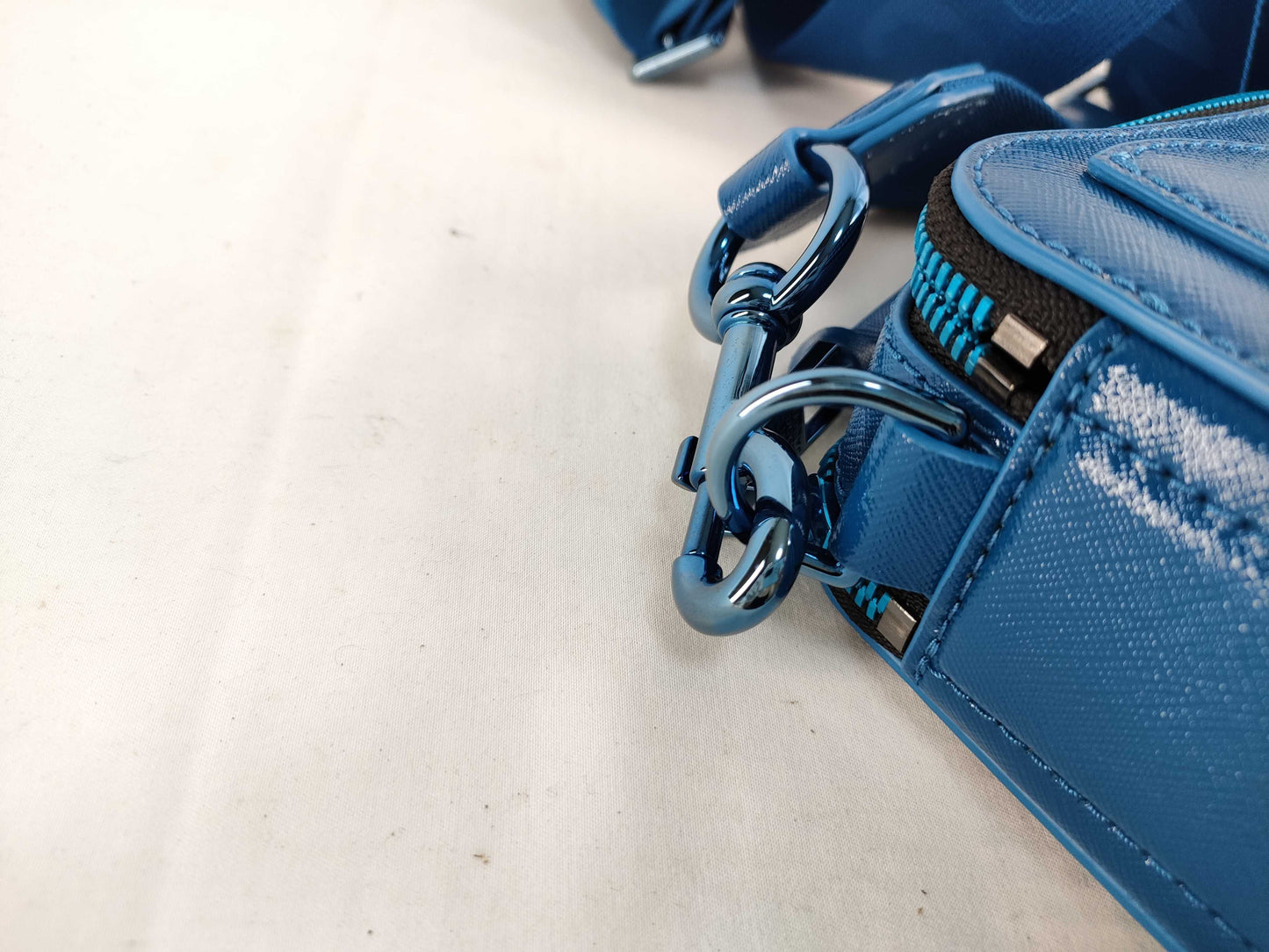 MARC JACOBS Snapshot Shoulder Bag