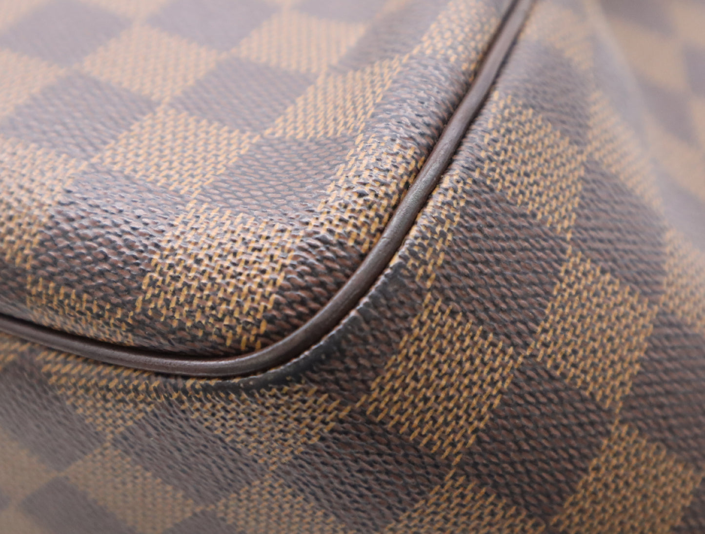 LOUIS VUITTON N51174 Damier Belem MM Shoulder Bag