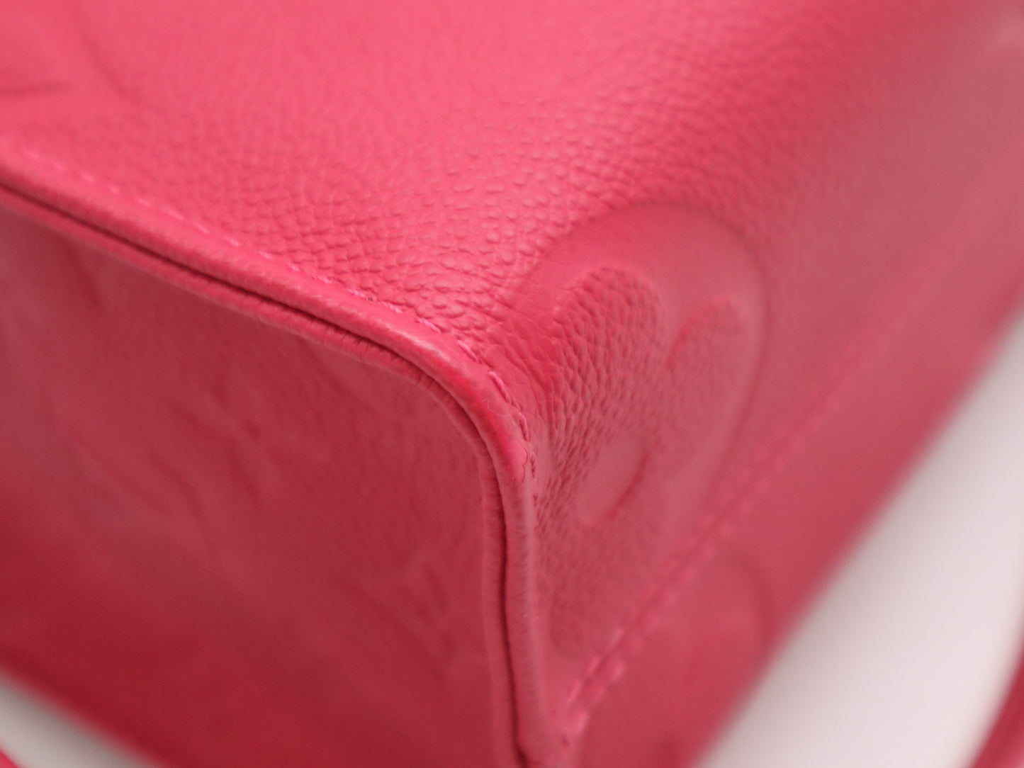 LOUIS VUITTON M45660 Empreinte On the Go PM Freesia Handbag RFID Verified