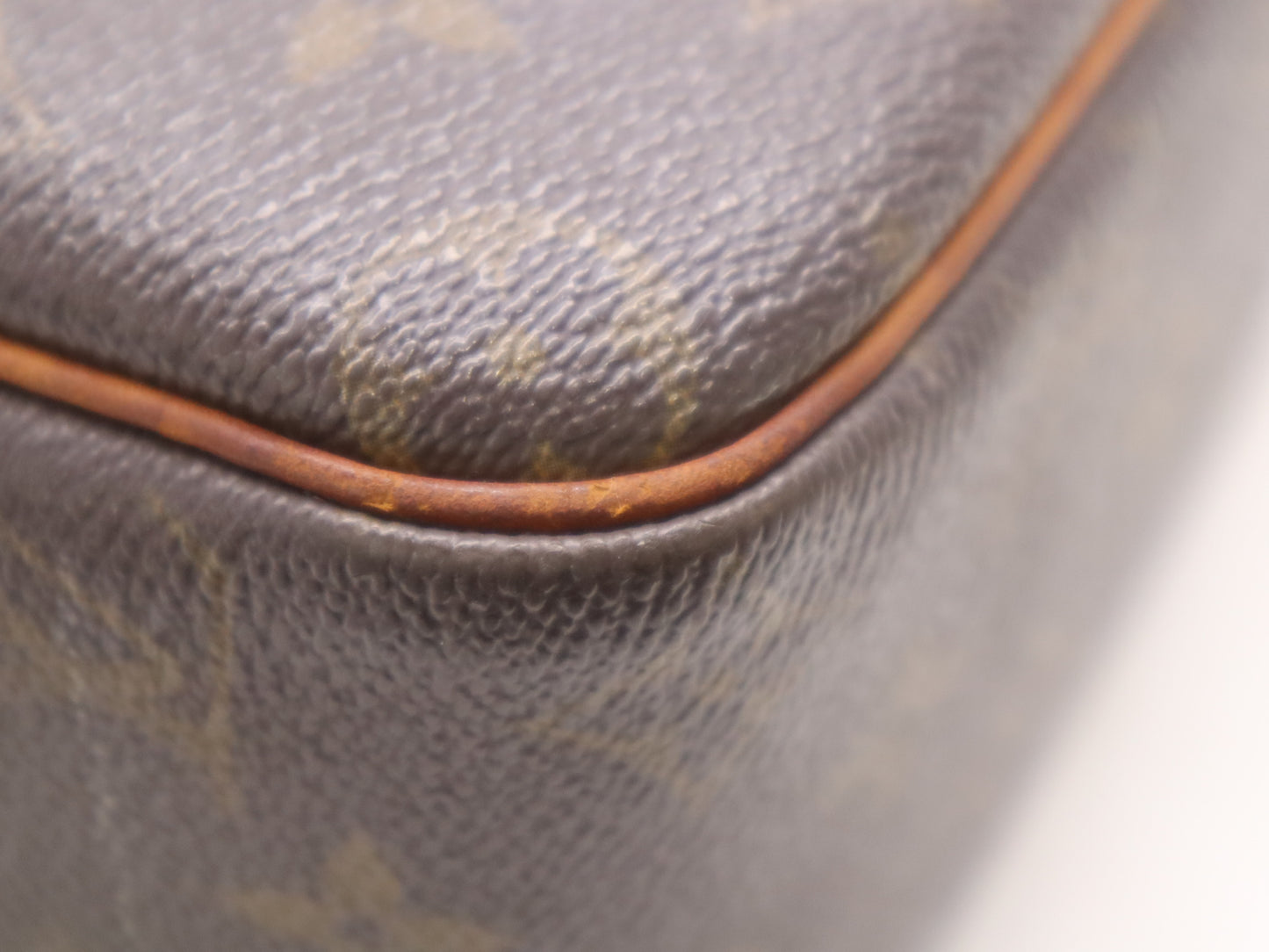 LOUIS VUITTON M51182 Monogram Cite MM Shoulder Bag
