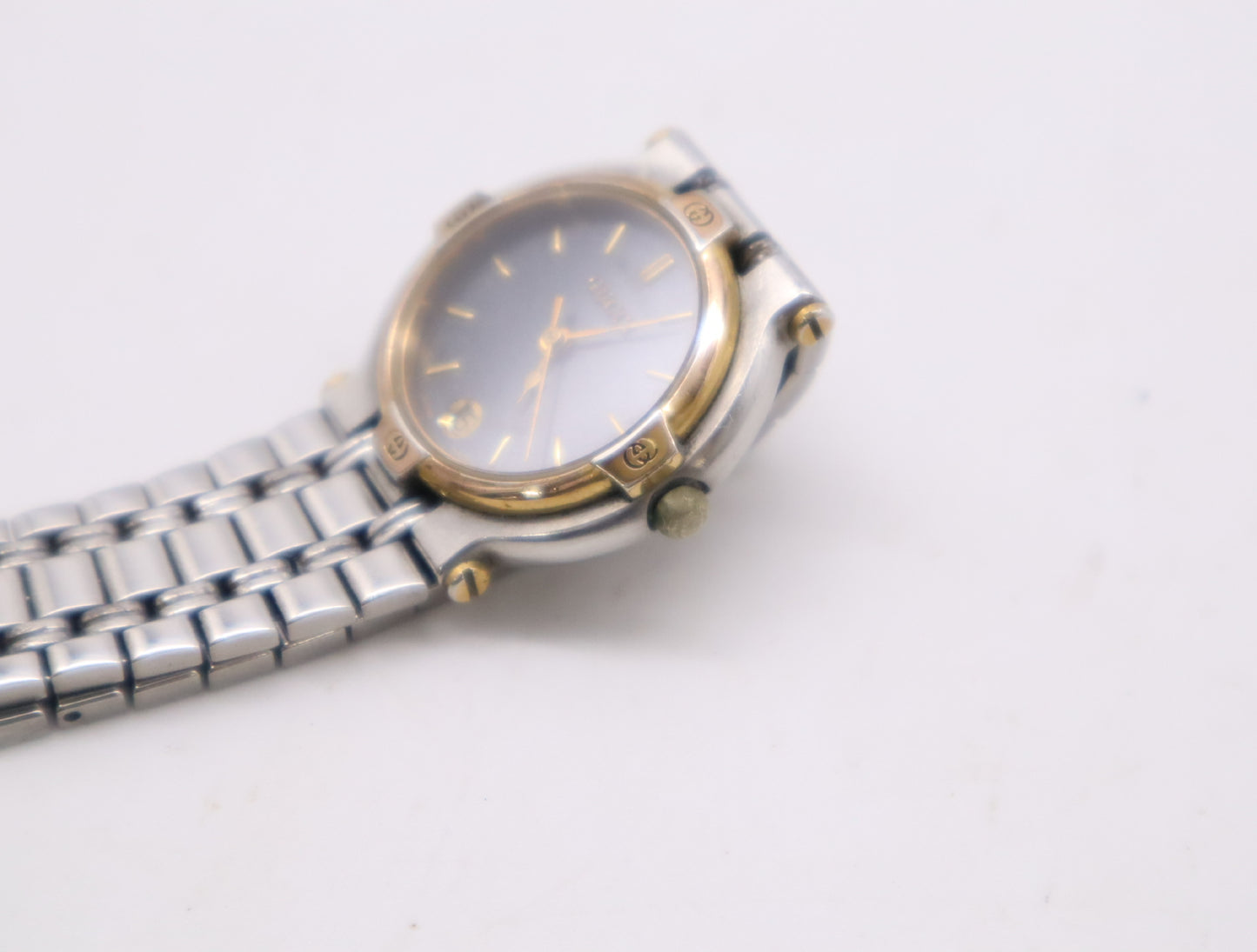 GUCCI Watch Summary Watch Summary