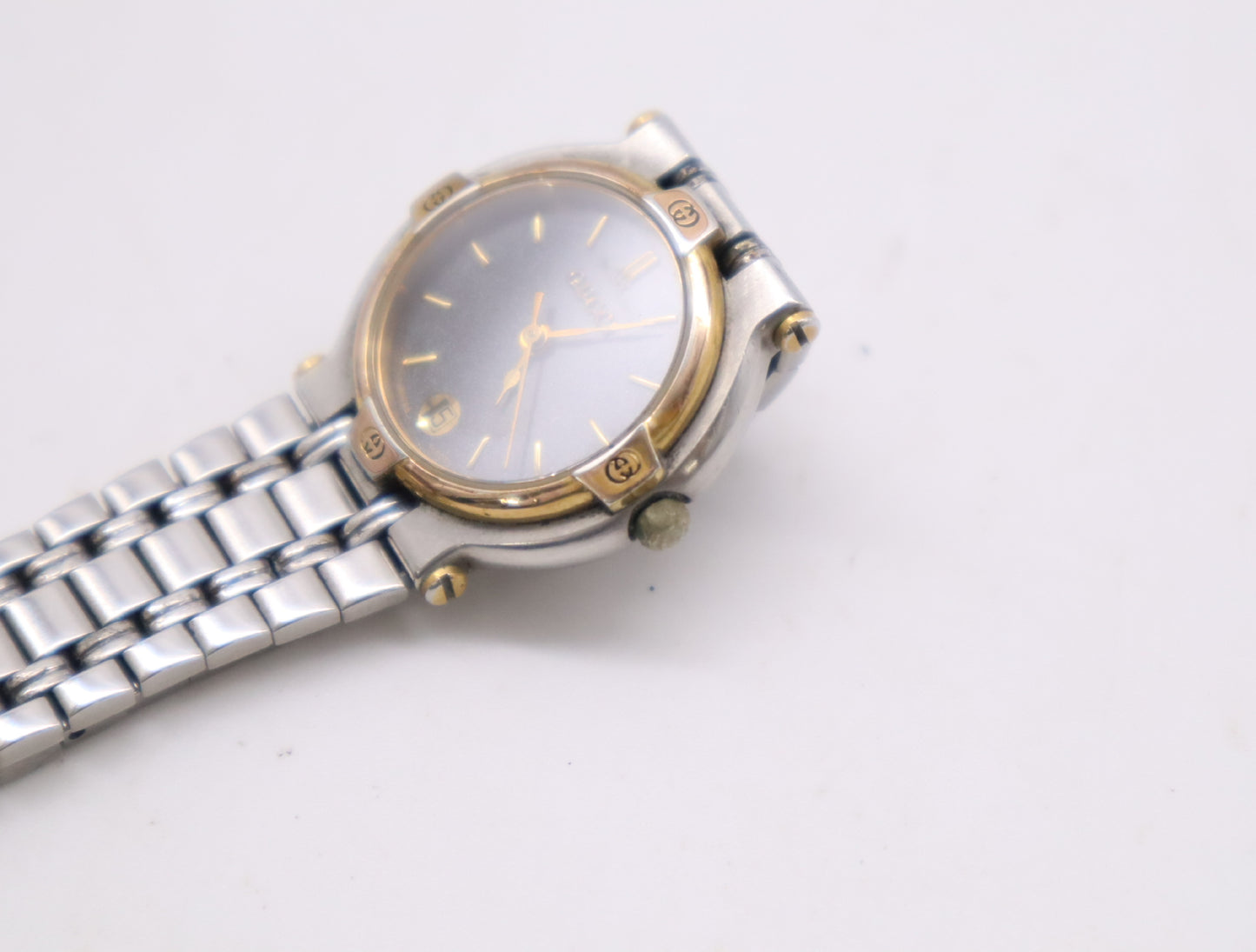 GUCCI Watch Summary Watch Summary
