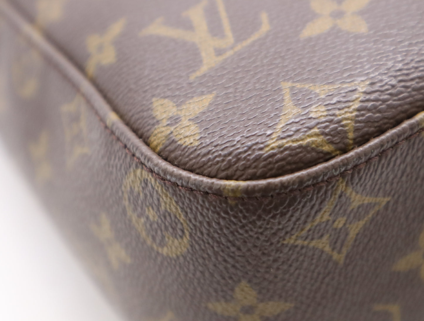LOUIS VUITTON M51145 Monogram Looping GM Tote Bag