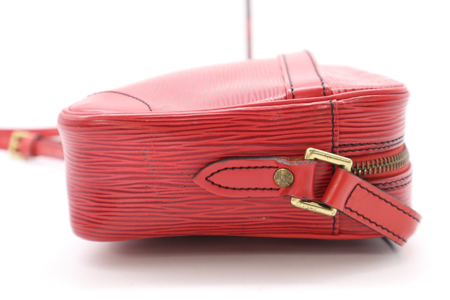 LOUIS VUITTON M52317 Epi Trocadero 24 Castilian Red Shoulder Bag