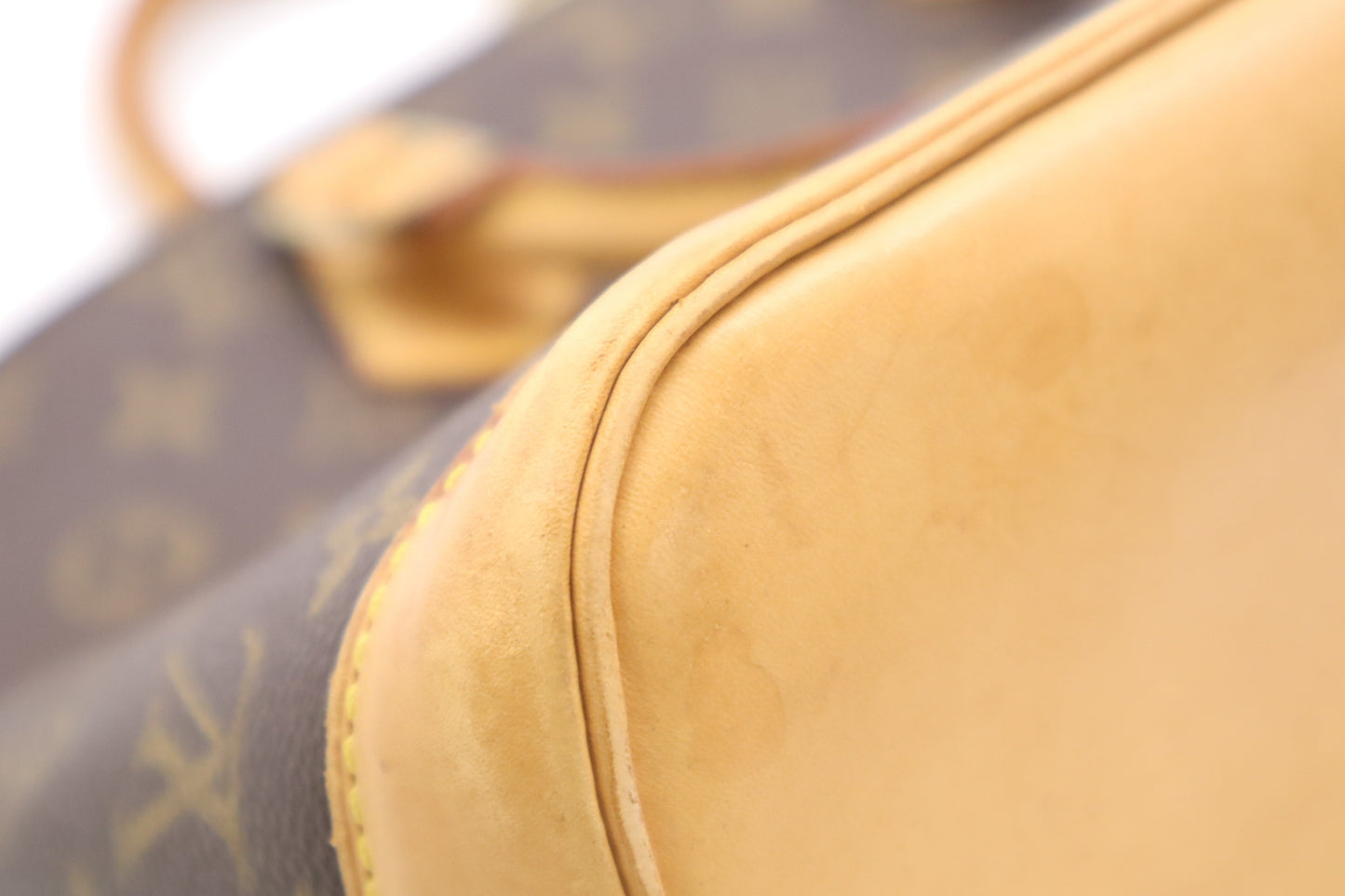 LOUIS VUITTON M51130 Monogram Alma handbag