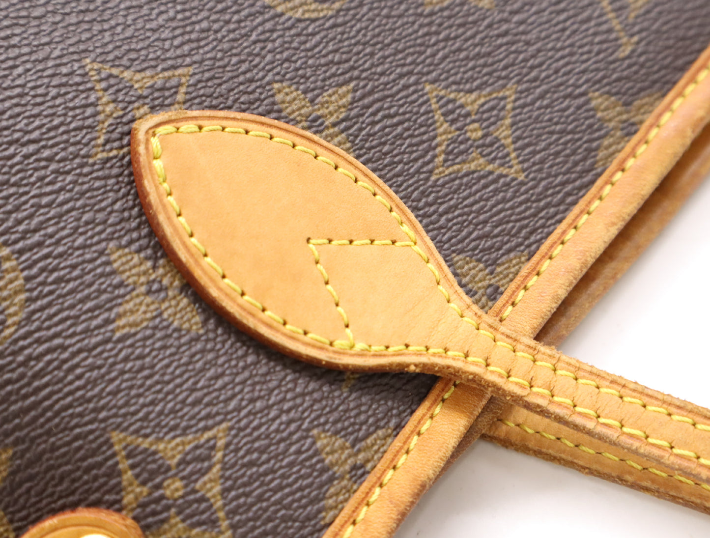 LOUIS VUITTON M41000 Monogram Neverfull PM Tote Bag