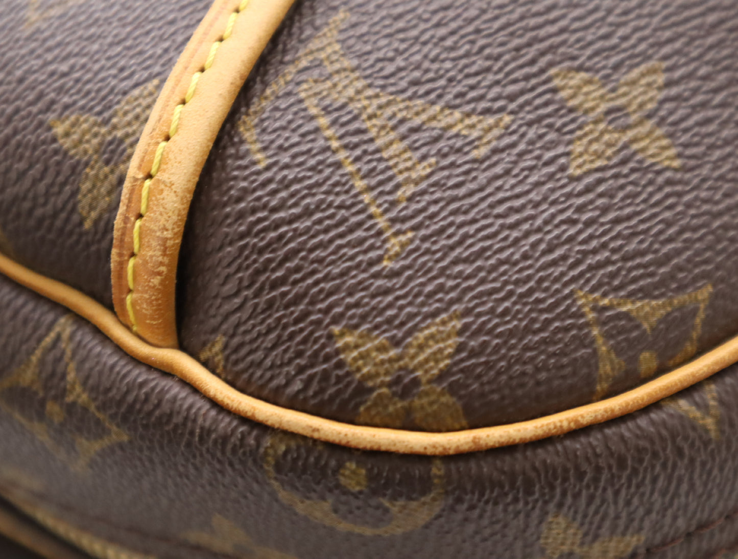 LOUIS VUITTON M41399 Monogram Alize 24H Boston Bag