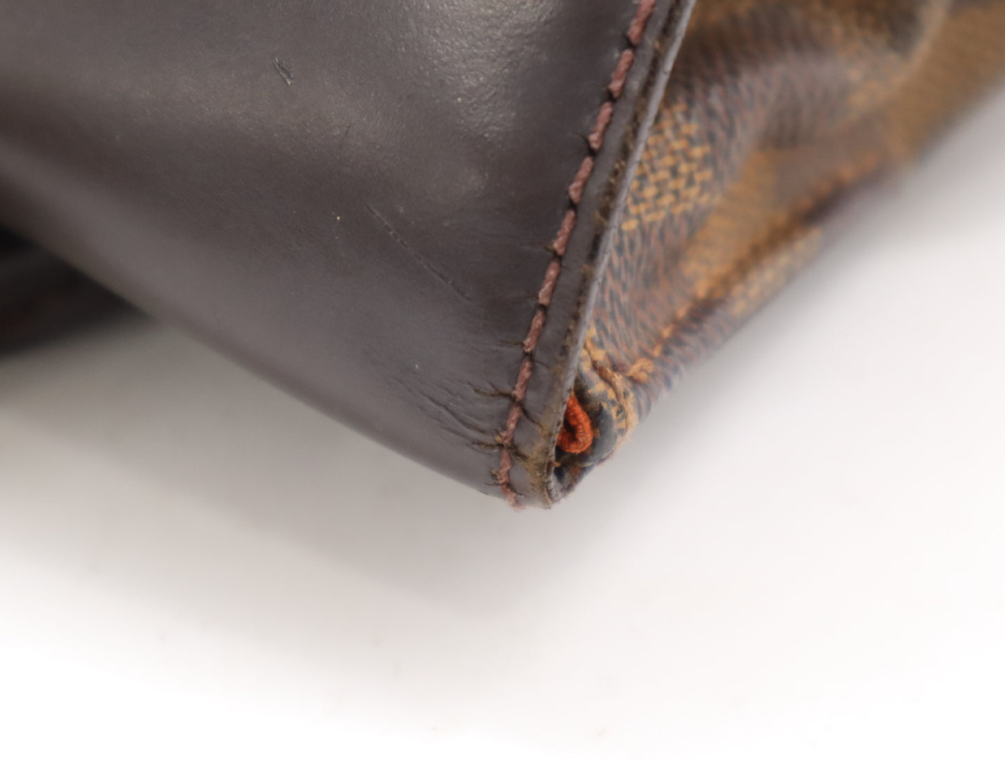 LOUIS VUITTON N51132 Damier Soho Handbag