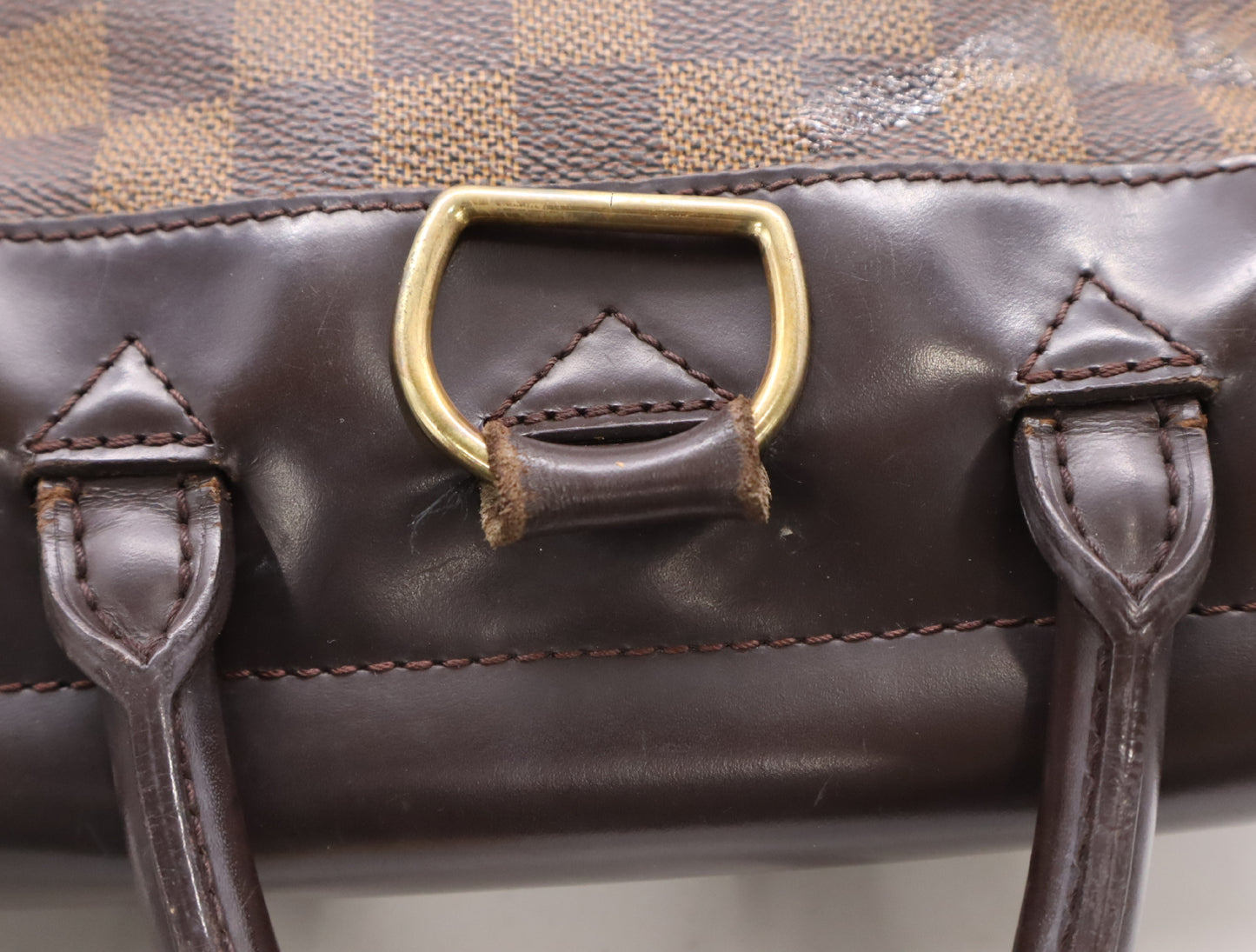 LOUIS VUITTON N51132 Damier Soho Handbag