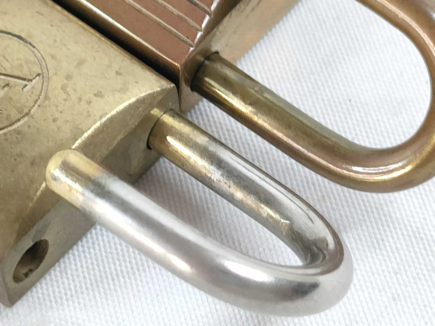 LOUIS VUITTON Cadena Key Set of 10 Other Accessories