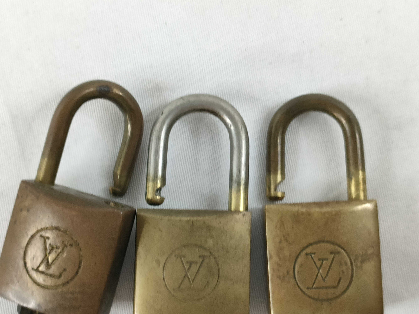 LOUIS VUITTON Cadena Key Set of 10 Other Accessories