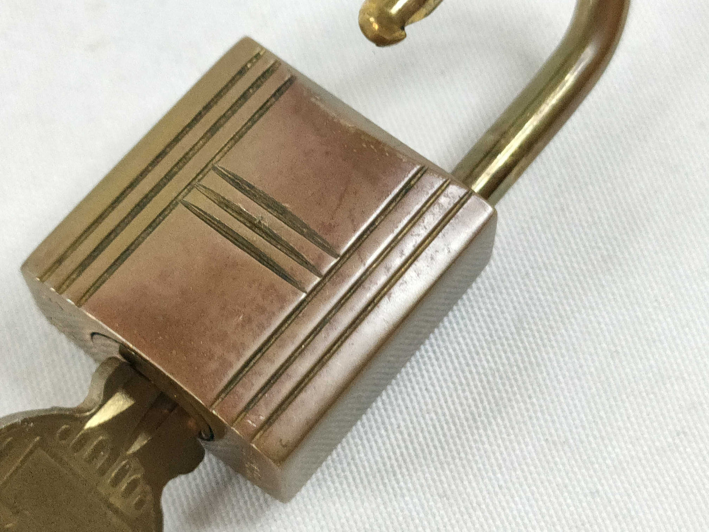 LOUIS VUITTON Cadena Key Set of 10 Other Accessories