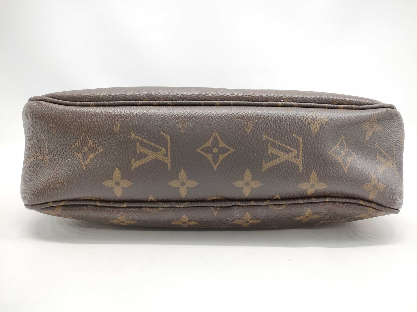 LOUIS VUITTON Monogram Mabillon Shoulder Bag