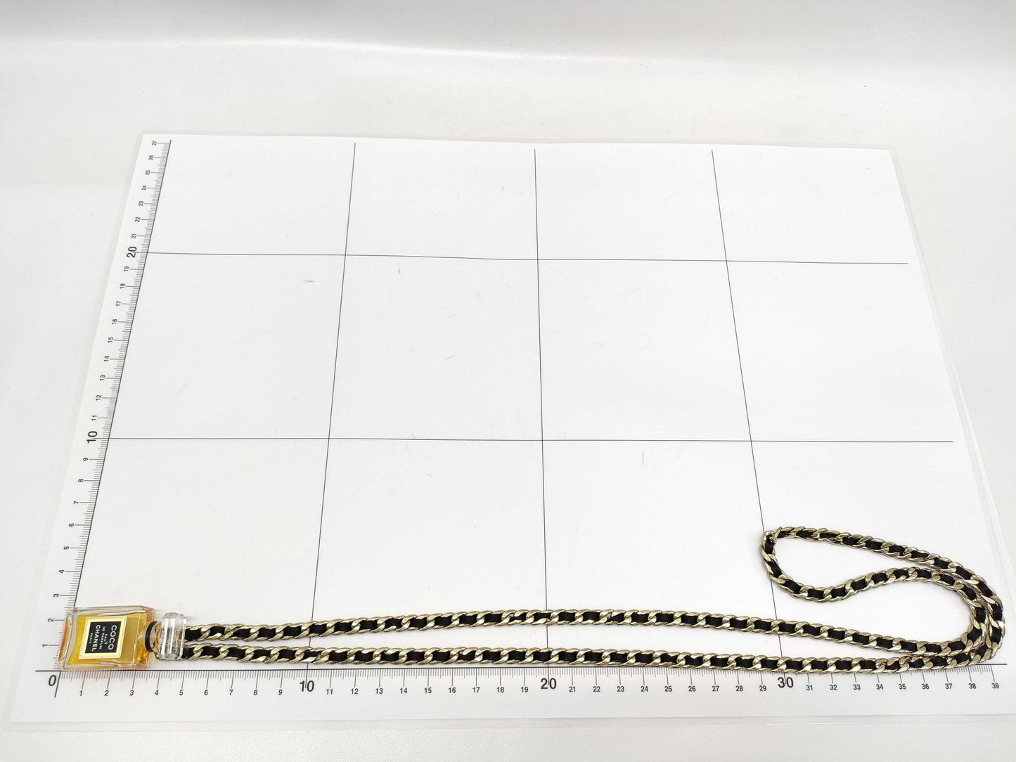CHANEL Chanel perfume necklace