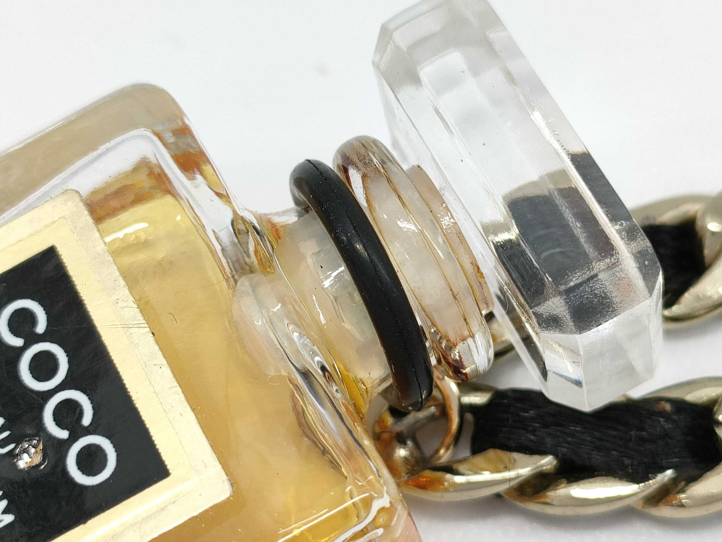 CHANEL Chanel perfume necklace
