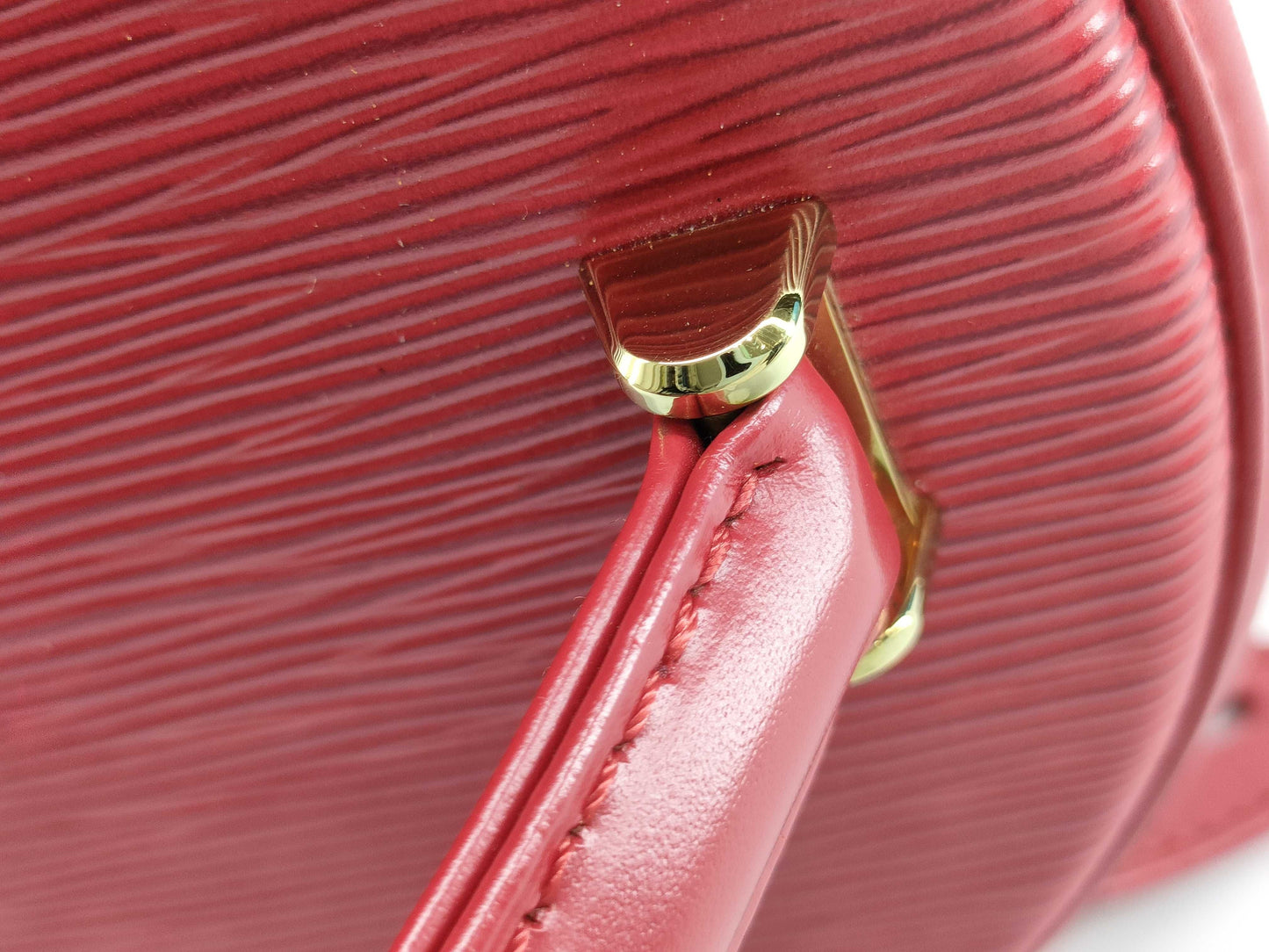 LOUIS VUITTON M48037 Epi Cannes Handbag in Castilian Red M48037