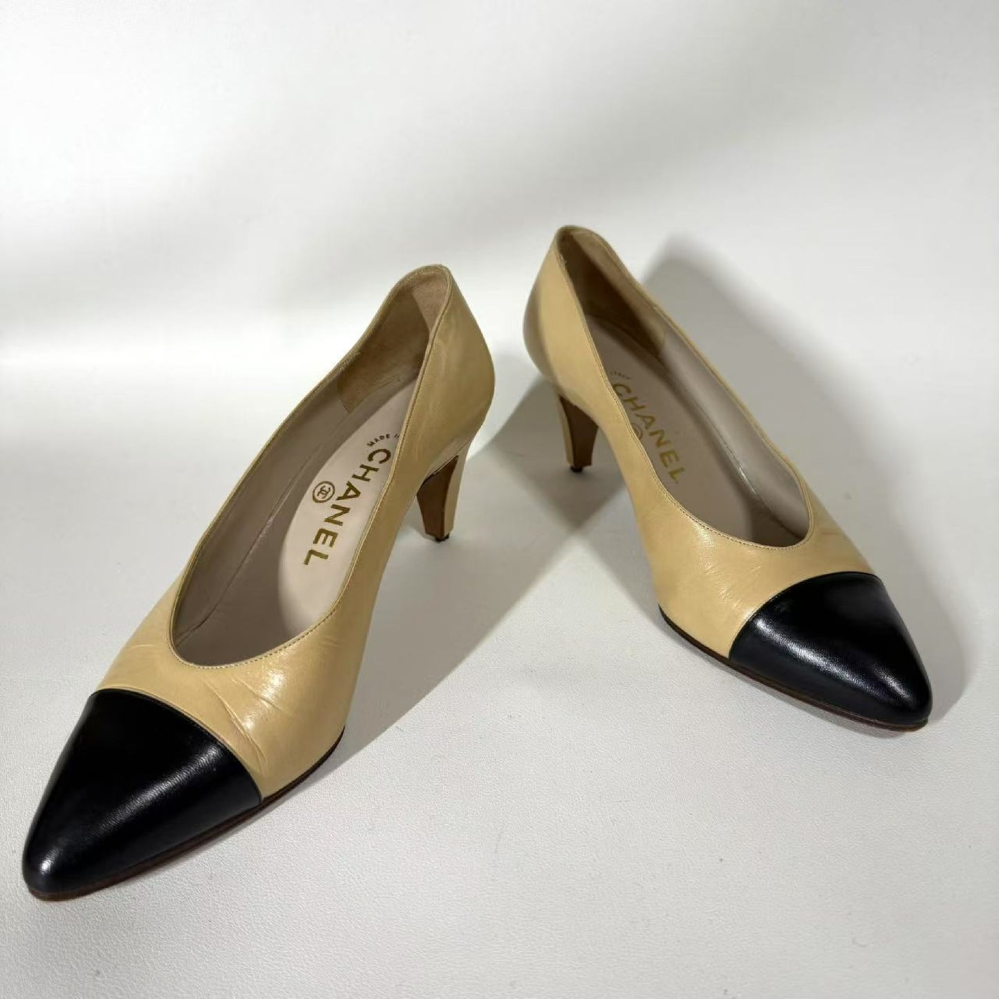 CHANEL CHANEL shoes size 36.5 pumps