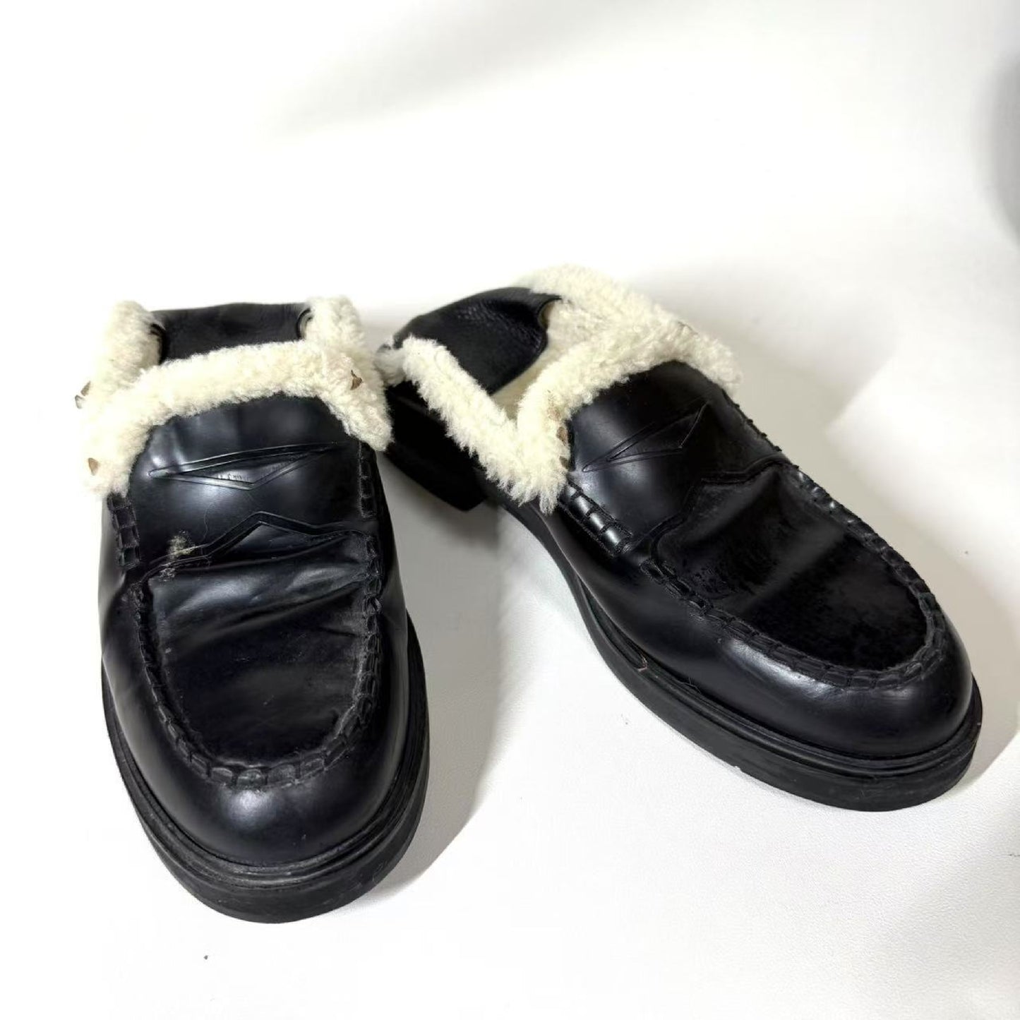 FENDI FENDI Shoes 8 Slippers