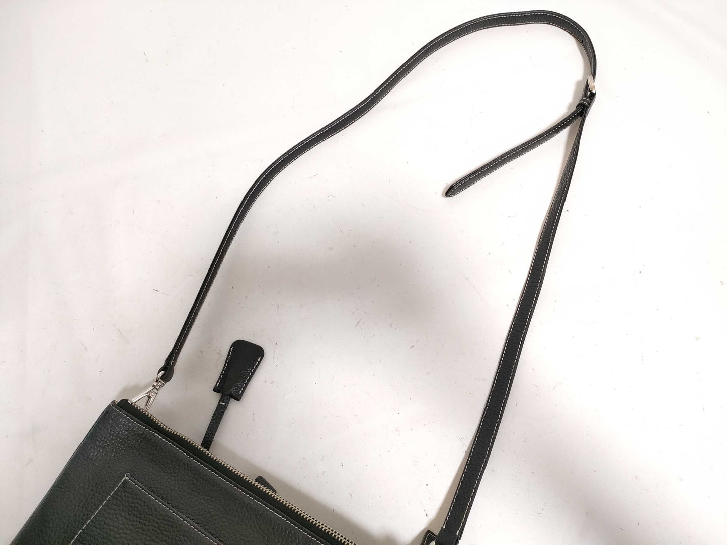 Den Hamano Leather Shoulder Bag