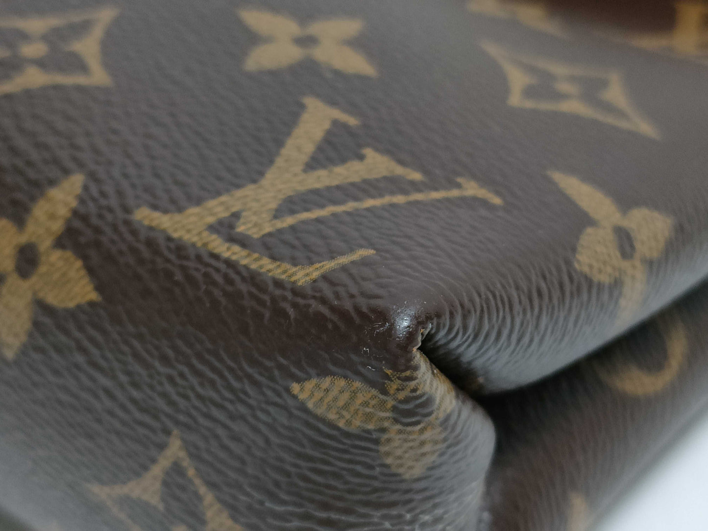 LOUIS VUITTON Monogram LOUIS VUITTON M41201 Shoulder Bag