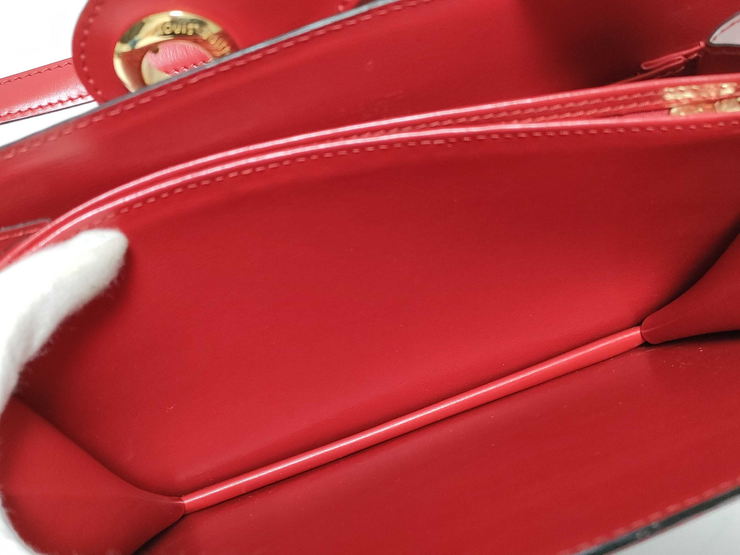 LOUIS VUITTON Epi Shoulder Bag M52347