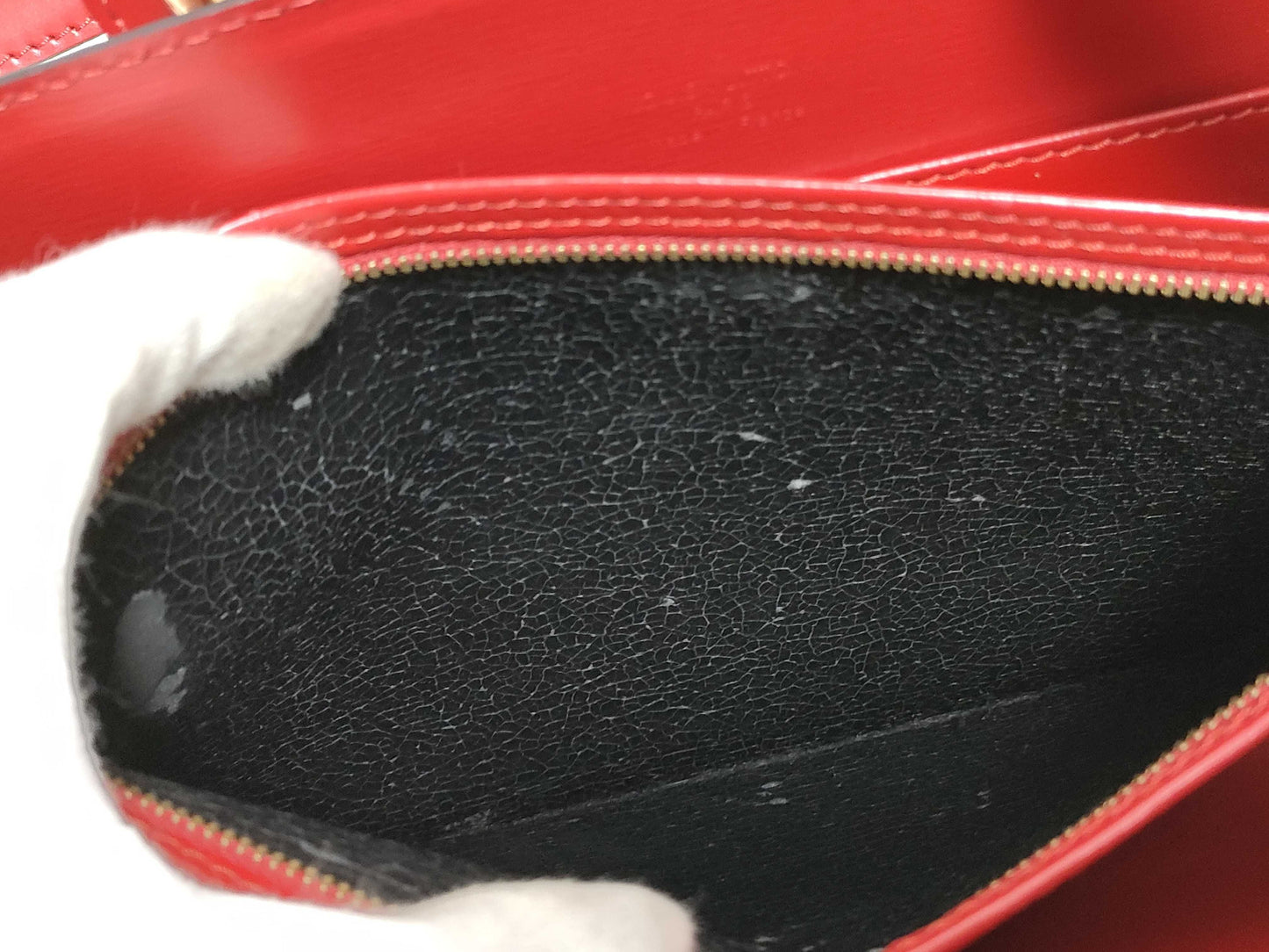 LOUIS VUITTON Epi Shoulder Bag M52347