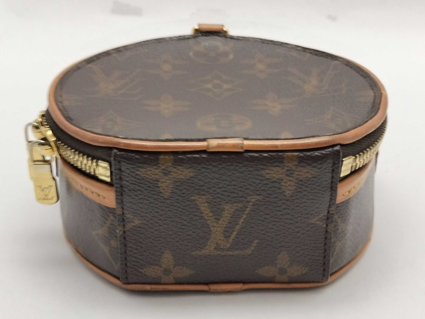 LOUIS VUITTON Monogram LOUIS VUITTON M44699 Monogram Shoulder Bag