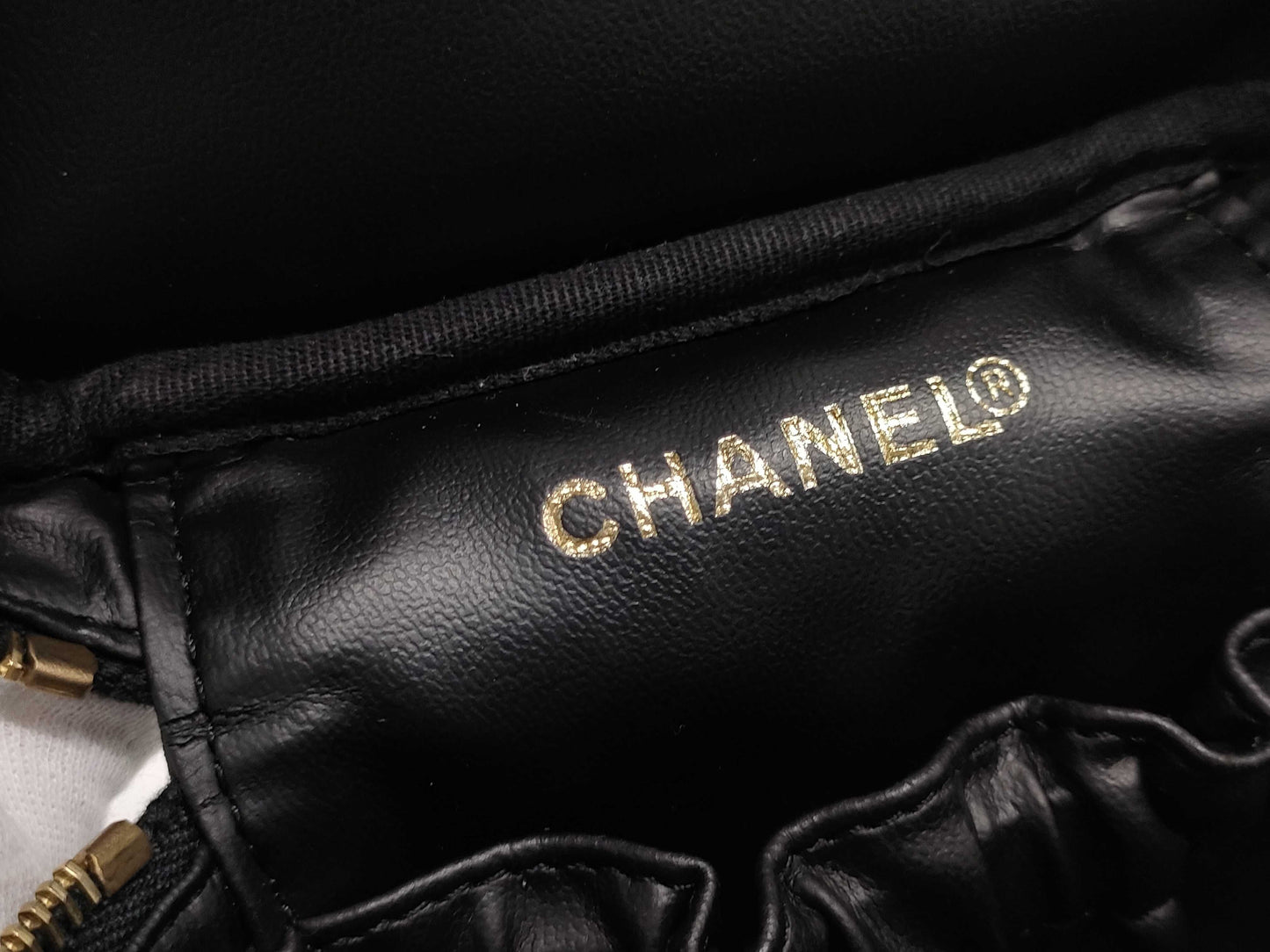 CHANEL Caviar Skin Coco Mark Vertical Vanity Handbag