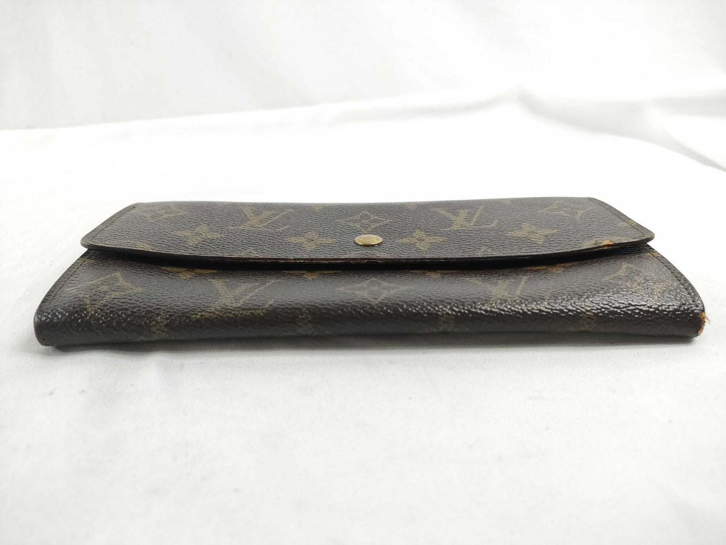 LOUIS VUITTON Monogram Long Wallet with Zipper