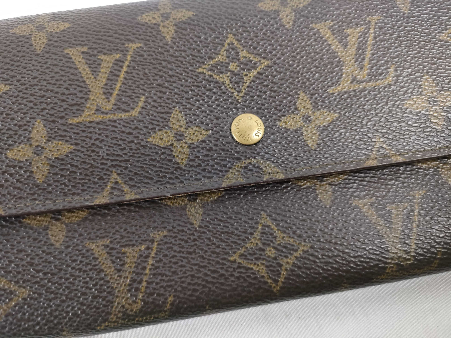 LOUIS VUITTON Monogram Long Wallet with Zipper