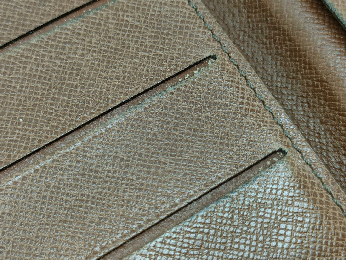 LOUIS VUITTON Monogram Louis Vuitton Monogram Wallet Billfold