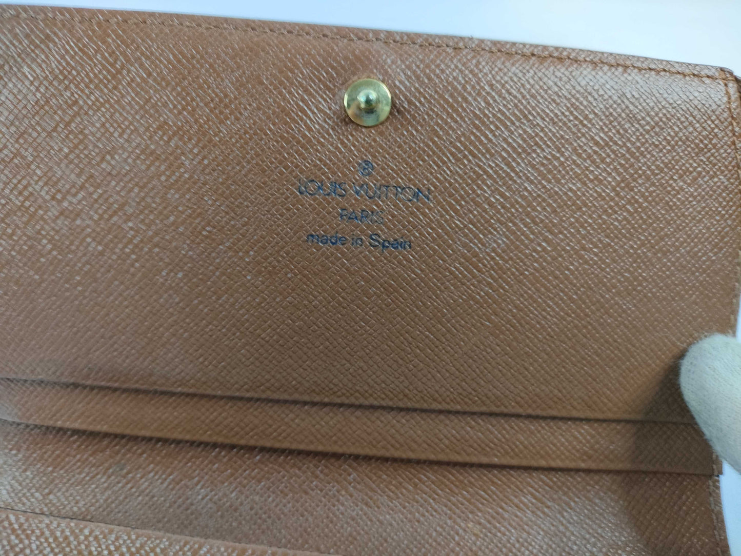 LOUIS VUITTON Monogram Bifold Wallet