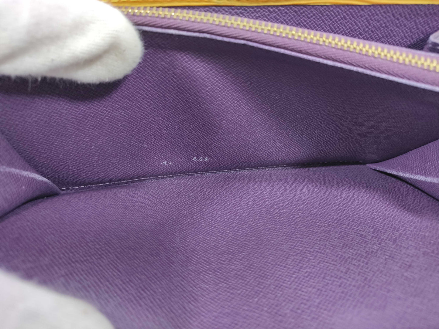 LOUIS VUITTON Epi Long Wallet Yellow