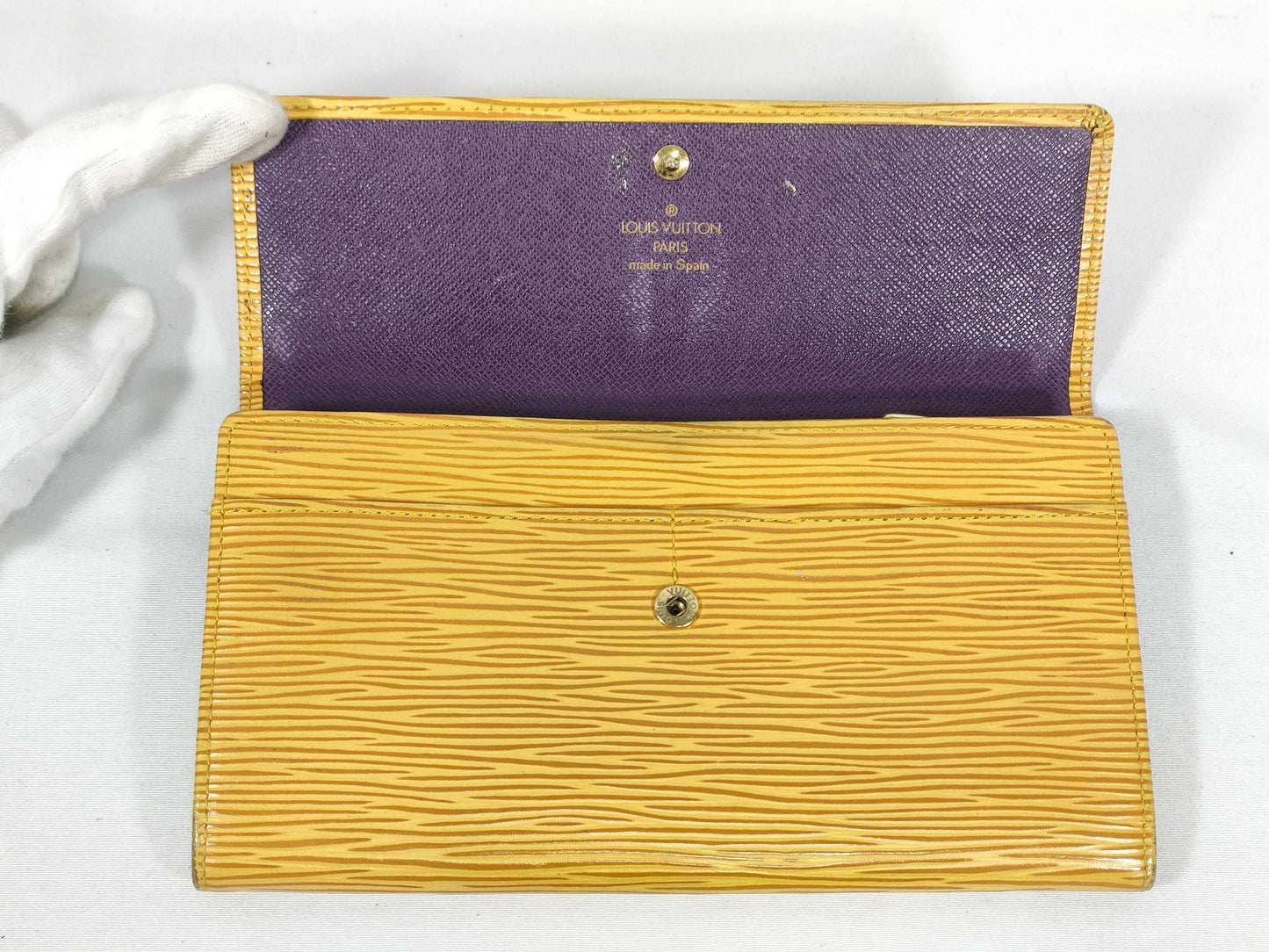 LOUIS VUITTON Epi Long Wallet Yellow