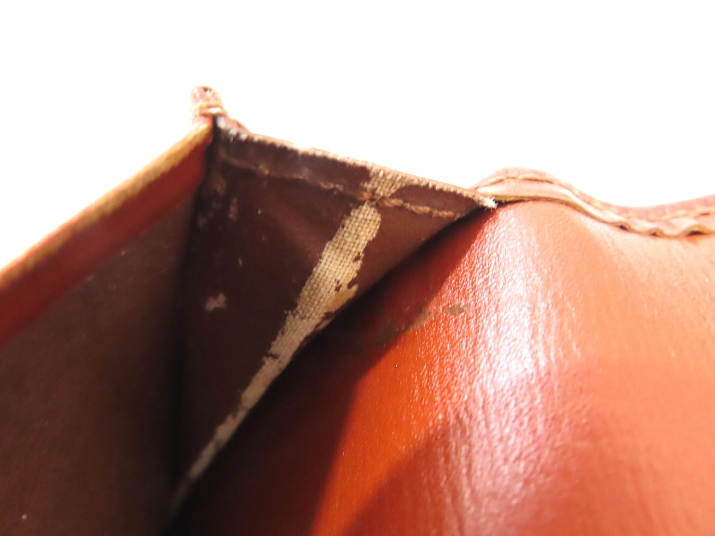 LOUIS VUITTON Epi Wallet
