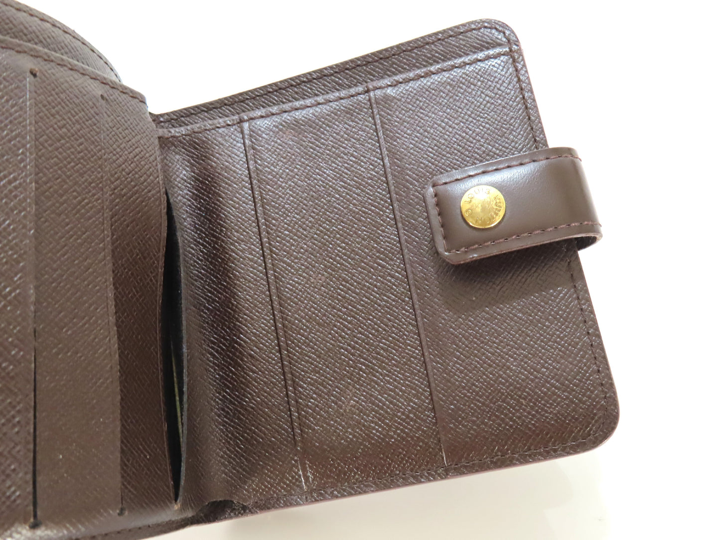 LOUIS VUITTON Damier Compact Zip Wallet
