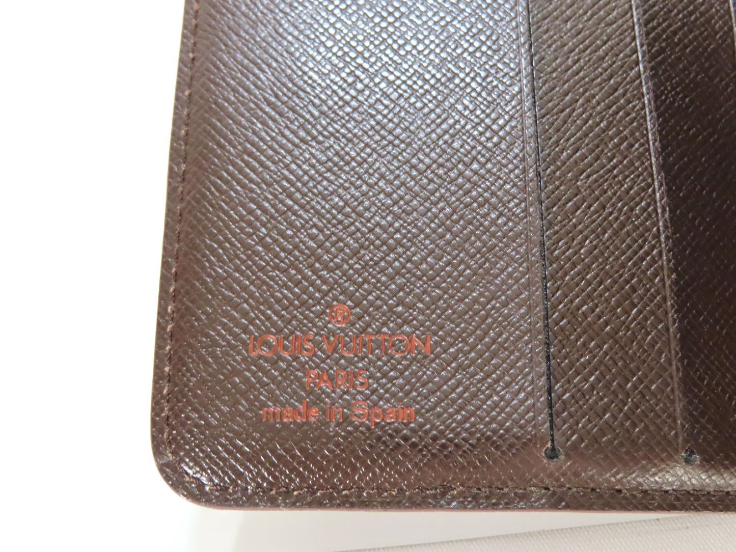 LOUIS VUITTON Damier Compact Zip Wallet