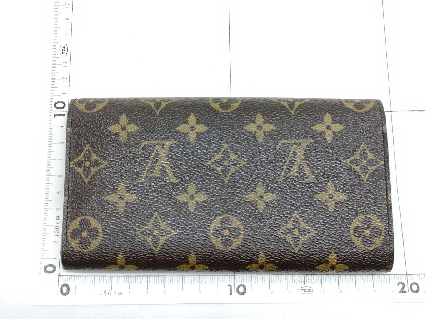 LOUIS VUITTON Monogram Louis Vuitton Wallet Monogram Long Wallet