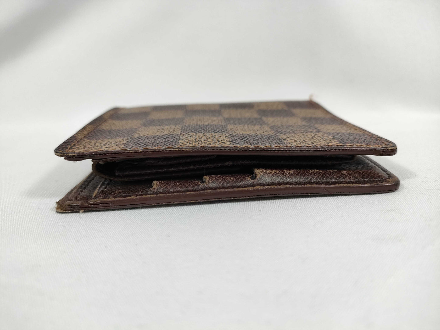 LOUIS VUITTON RFID Unverifiable CA0966 Damier Louis Vuitton Wallet Damier Bifold Wallet